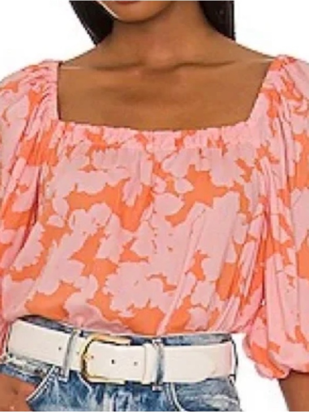 Cute off the shoulder blouse Polynesian print